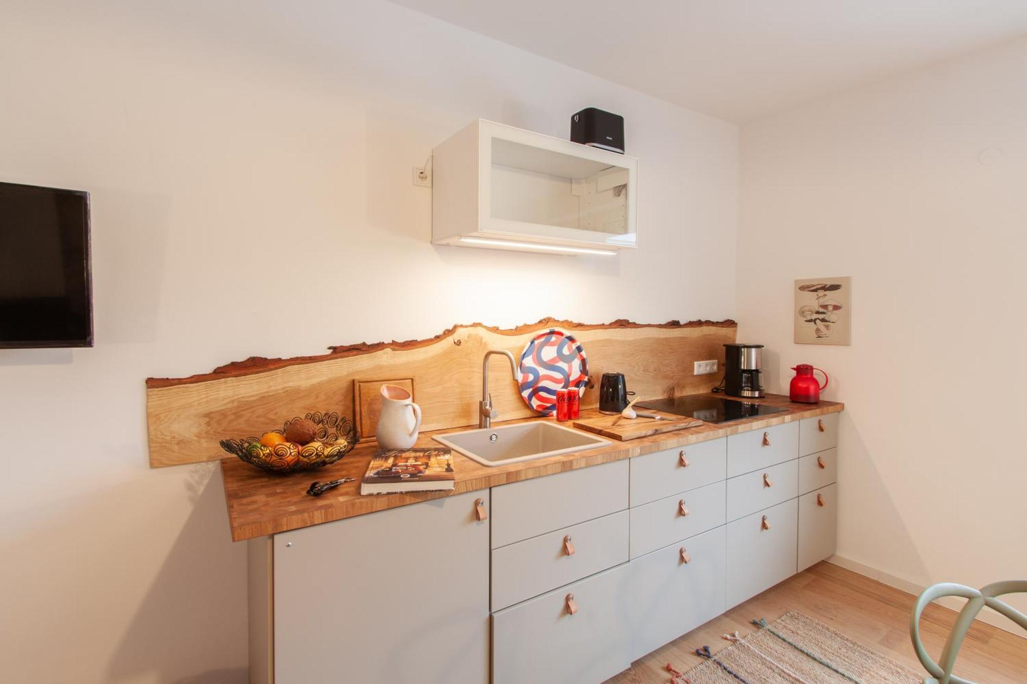 Ferienwohnung Juliusliving - Modernes Wohnen An Der Juliuspromenade Würzburg Zimmer foto